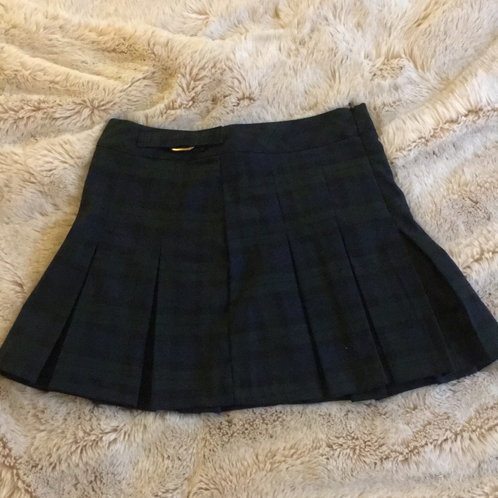 Pleated mini skirt pull and bear size S